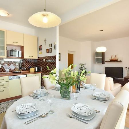 Apartment Bezic Kaštela Esterno foto
