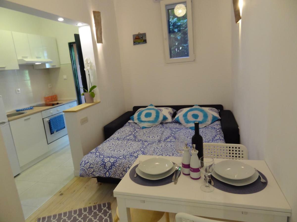 Apartment Bezic Kaštela Esterno foto