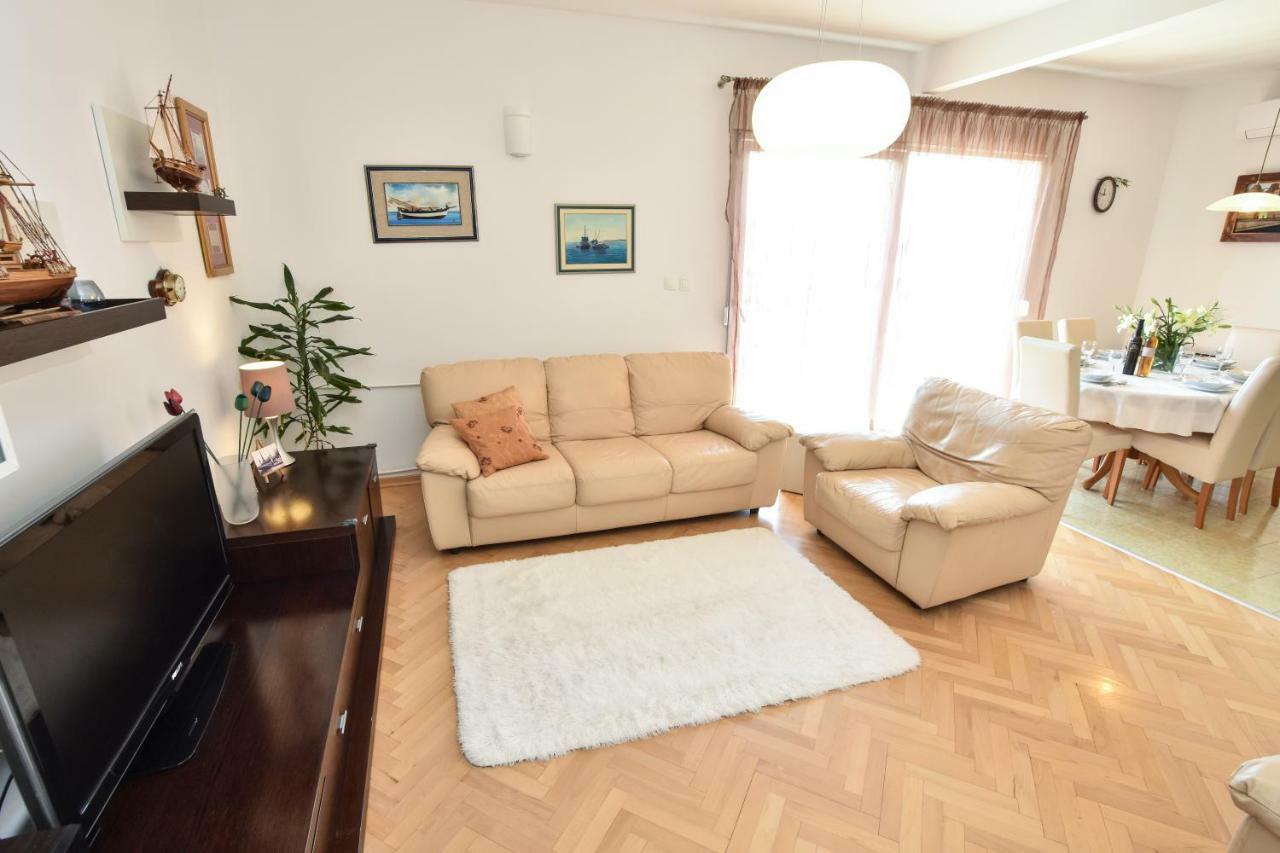 Apartment Bezic Kaštela Esterno foto