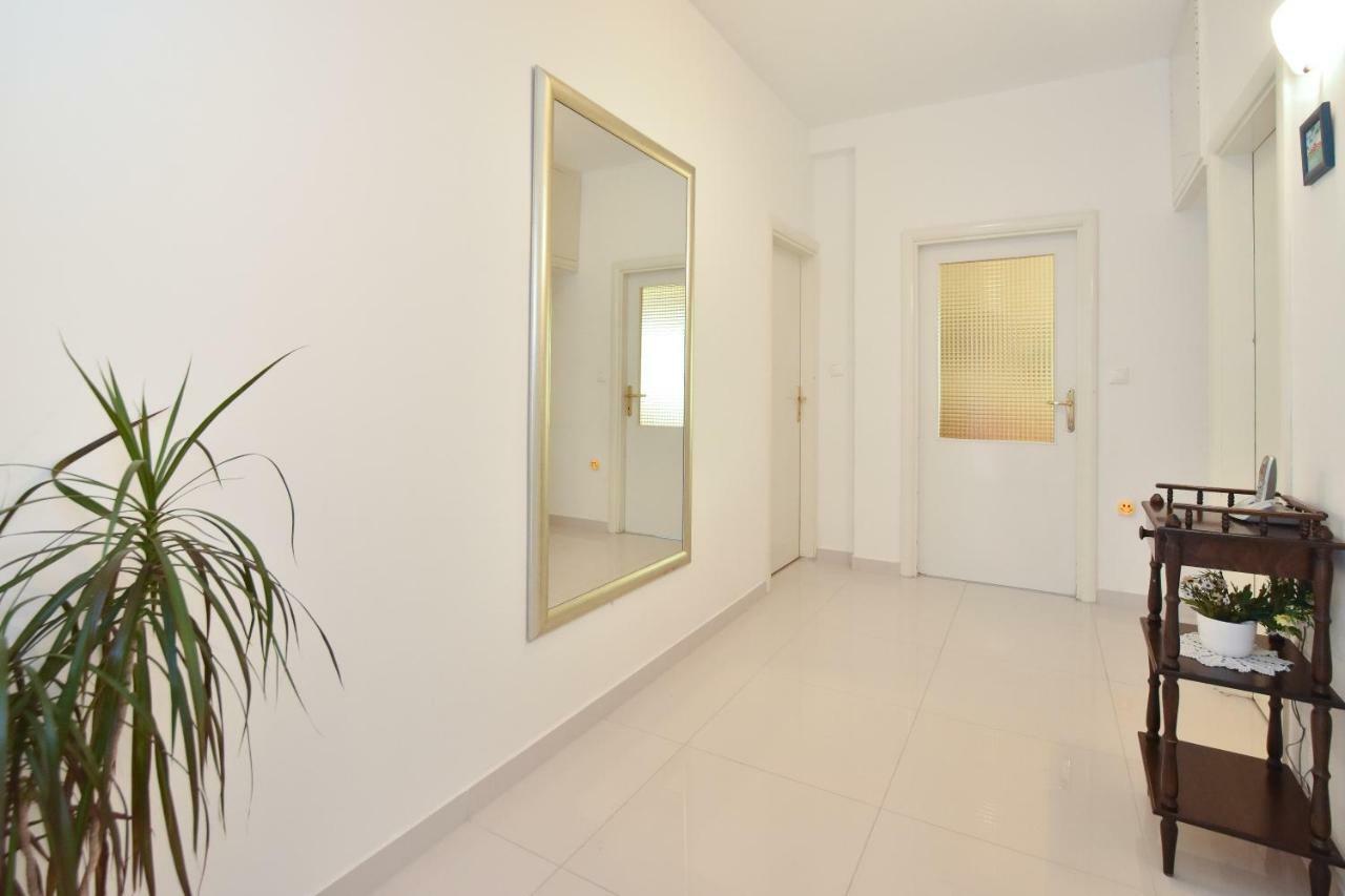 Apartment Bezic Kaštela Esterno foto